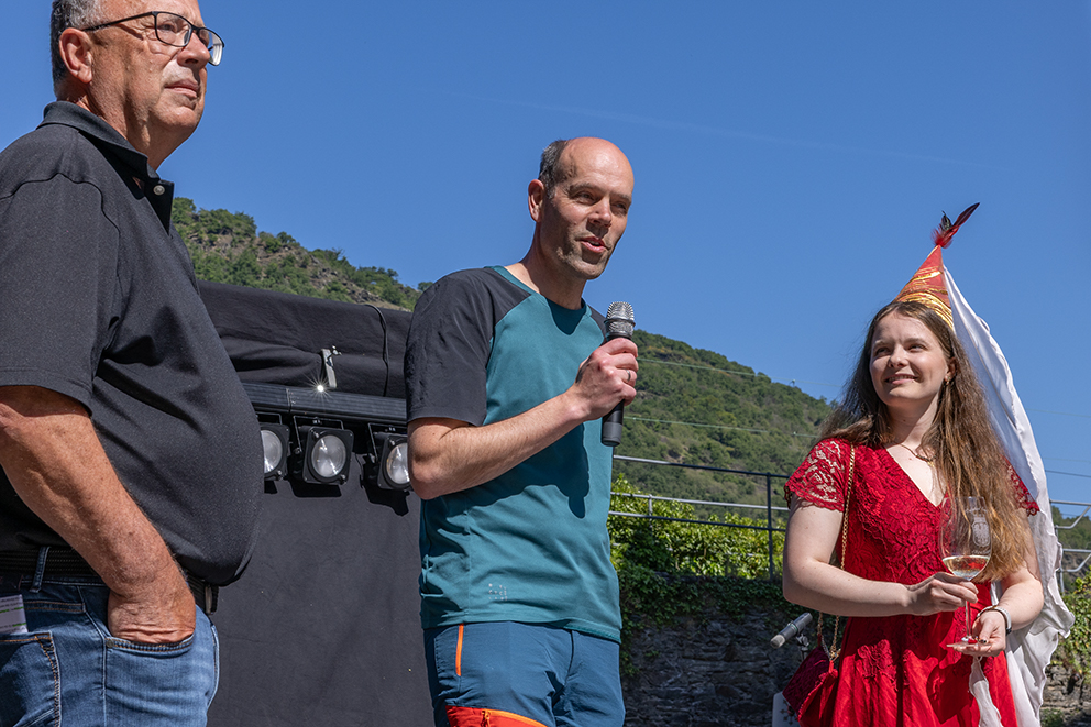 sliderimage-Wandererinnen und Wanderer beim BUGA29-Wanderevent in Oberwesel