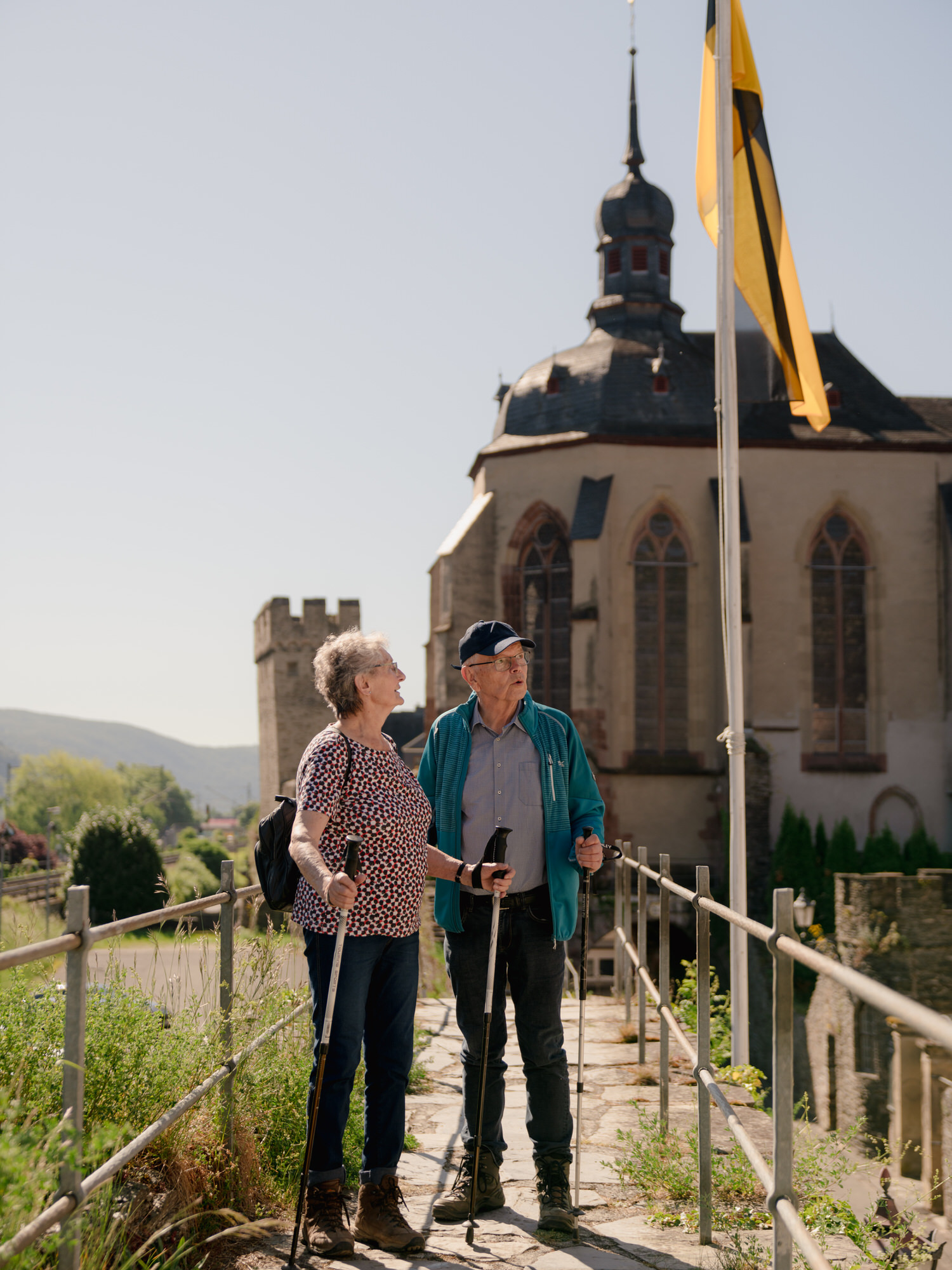 sliderimage-Ein kurzes Innehalten auf der Stadtmauer von Oberwesel.