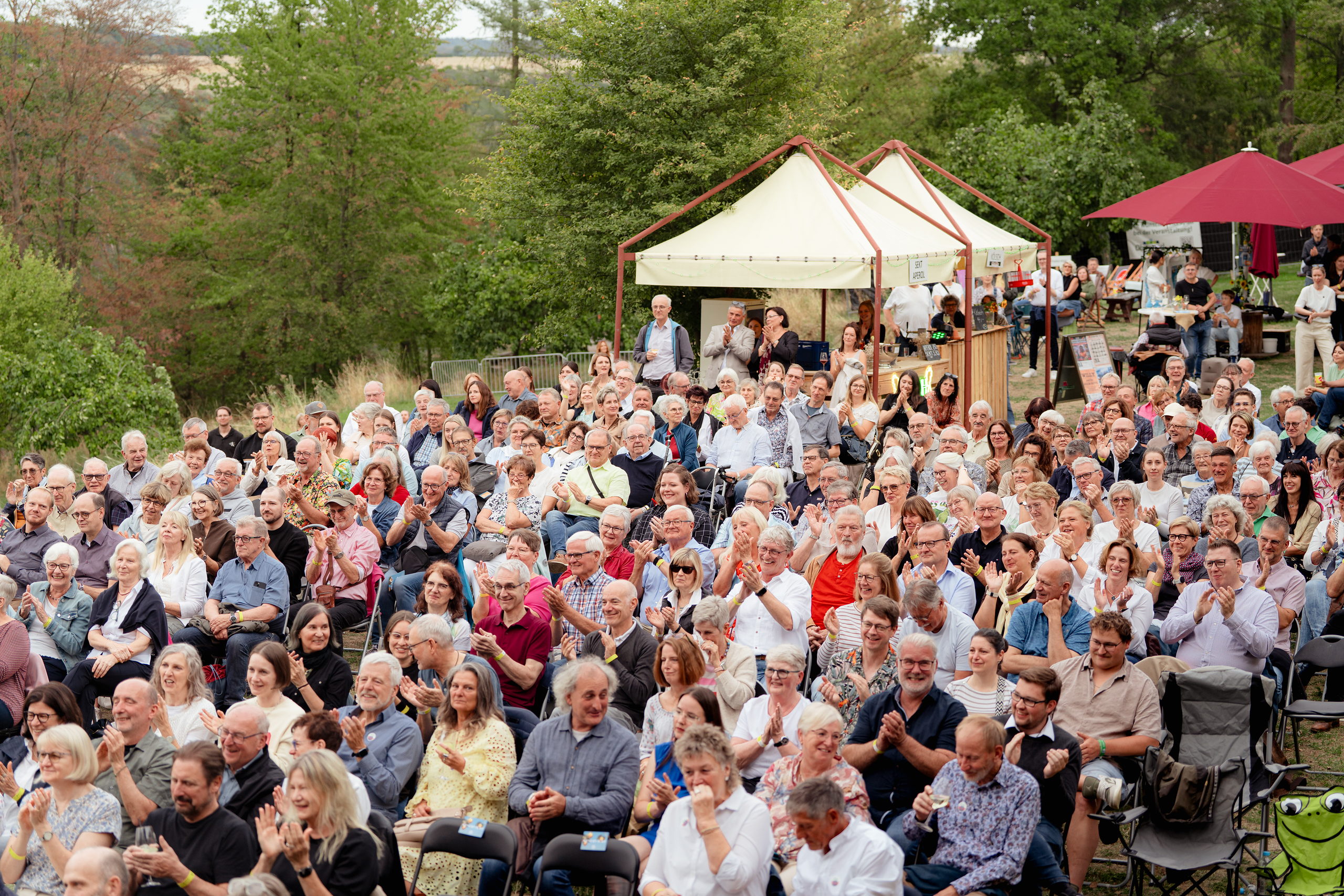sliderimage-Großer Applaus für das BUGA-Orchester bei Bella Maria Ruh 2026. Foto: Linda Deutsch